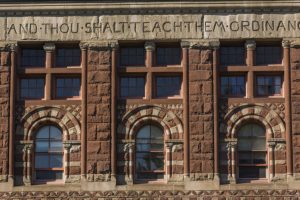 bk-hls_-20130920-2721-900x600-e1486143728197